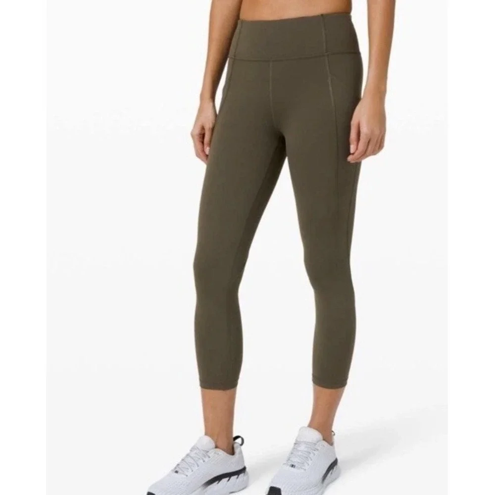 Lululemon Time To Sweat Crop 23
